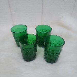 Set Of 4 Vintage Anchor Hocking Sandwich Glass Emerald Green Juice Glasses 3.5”